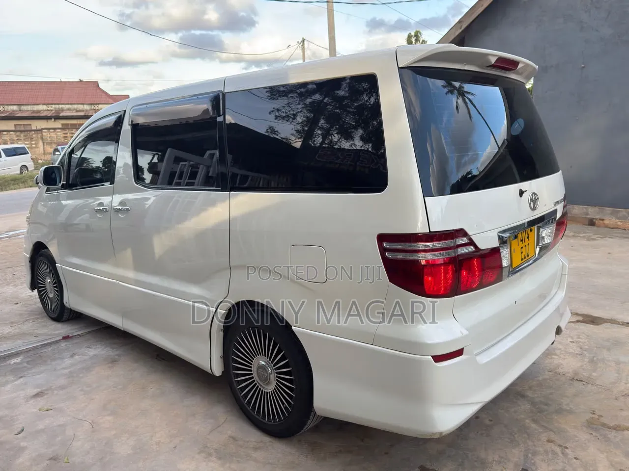 Toyota Alphard 2007 White