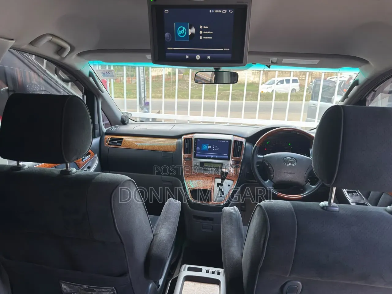 Toyota Alphard 2007 White
