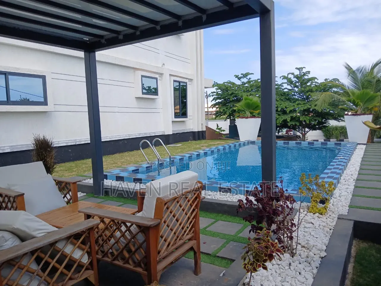 Furnished 3bdrm Villa in Kaskazini A for sale