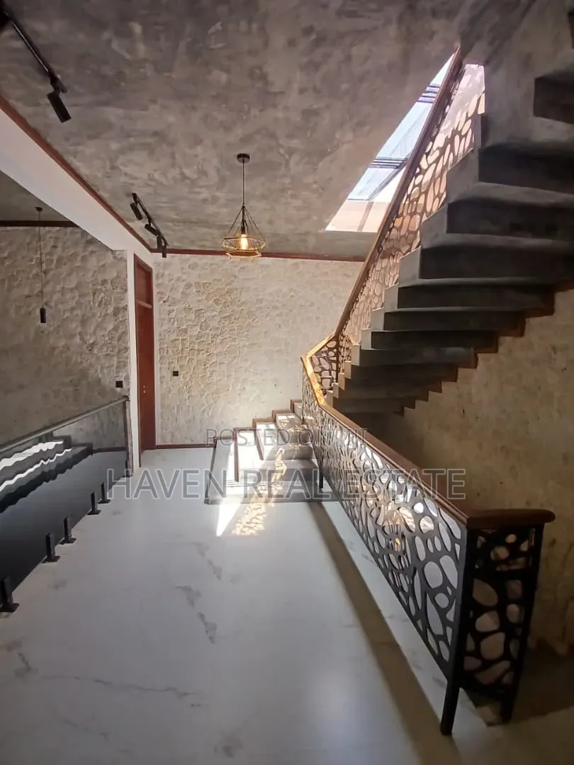 Furnished 3bdrm Villa in Kaskazini A for sale