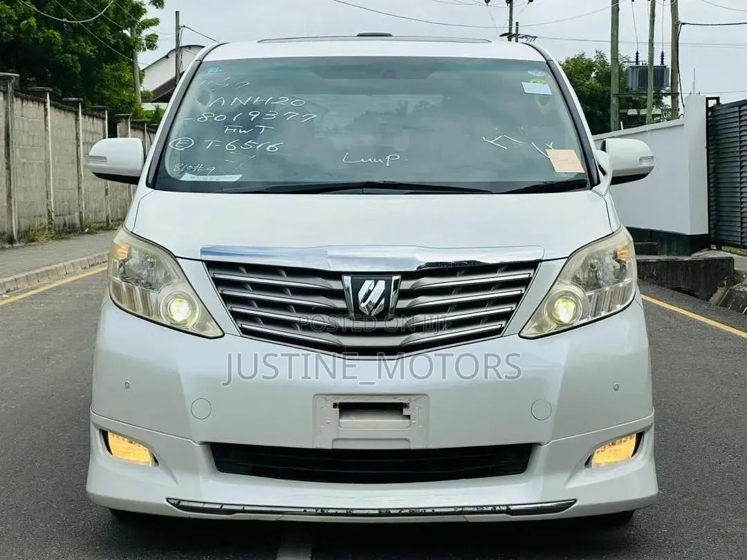 Toyota Alphard 2.4 Petrol AWD 2008 White