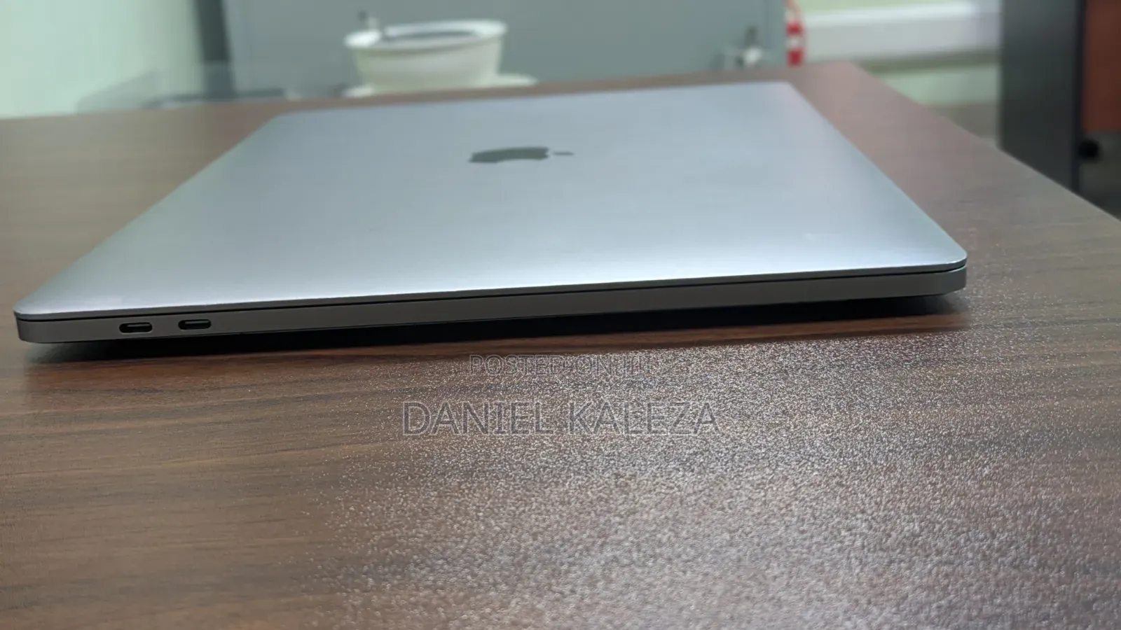 Laptop Apple MacBook Pro 2019 32GB Intel Core i7 SSD 256GB