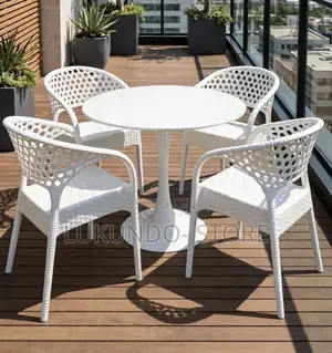 Cofee Table With 4 Chairs