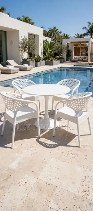 Cofee Table With 4 Chairs