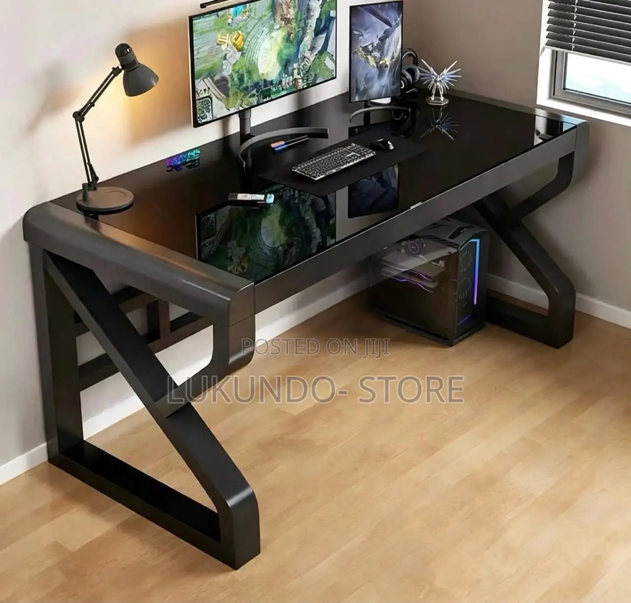 Good Quality Black Gaming Table With Chair Size 120*70*75cm