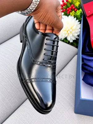 DIOR Men's Executive Cap-Toe Oxford Leather Shoes