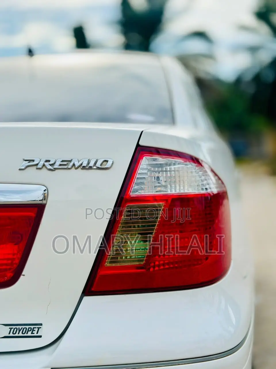 Toyota Premio 2002 White