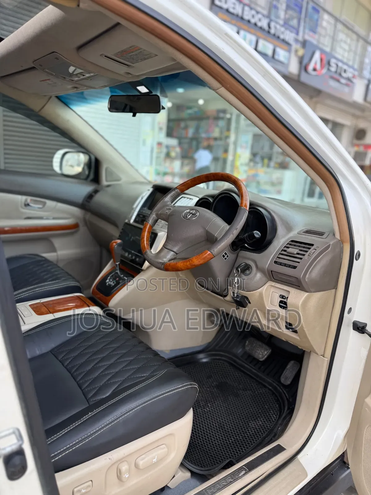 Toyota Harrier 2009 White