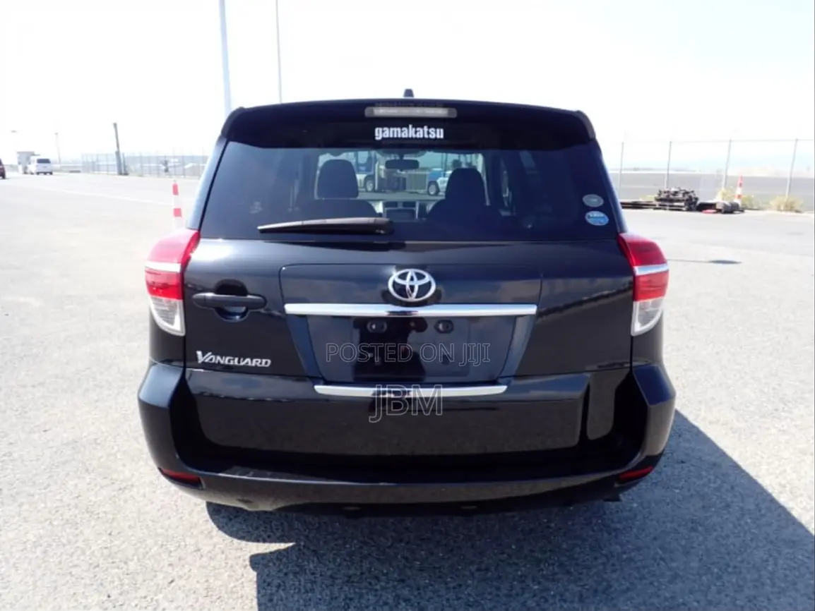 Toyota Vanguard 2011 Black