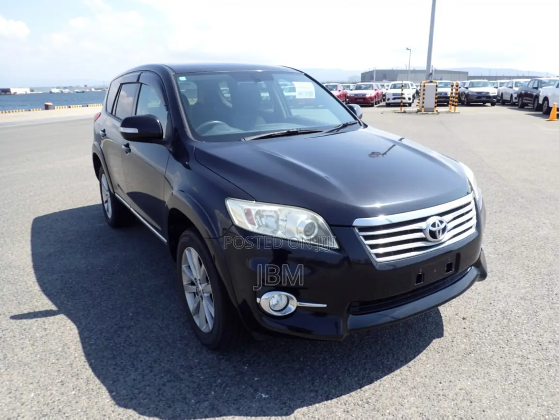 Toyota Vanguard 2011 Black