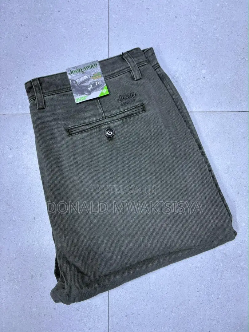 *Jeep Spirit - Original Khaki / Chinos*