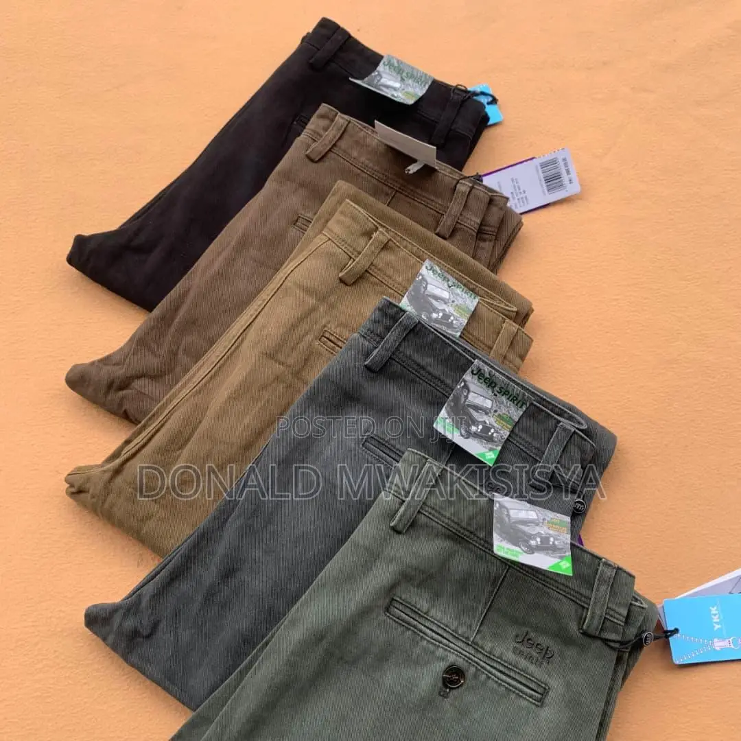 *Jeep Spirit - Original Khaki / Chinos*