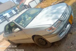 Toyota Premio 2001 White