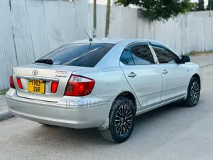 Toyota Premio 2003 Silver