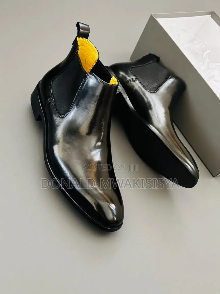 *Premium Chelsea Boots - Boss Edition*