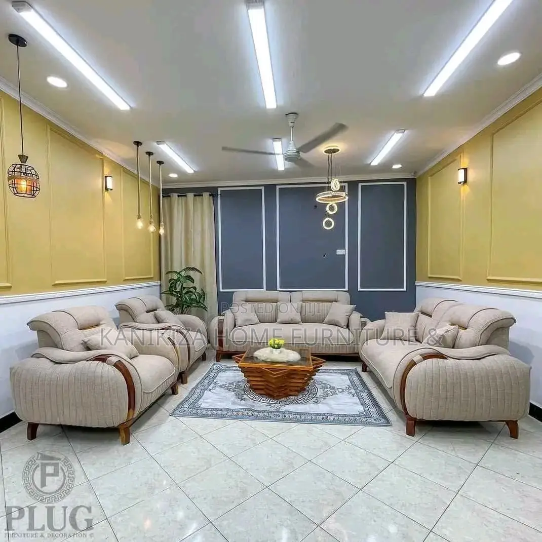 Unique Sofa Sets Na Imara Za 3,2,1,1 Kwa Wale Wenye Familia Kubwa