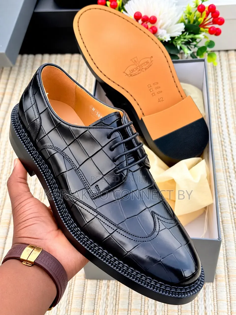Men's Executive Wingtip Crocodile Pattern Leather Shoes