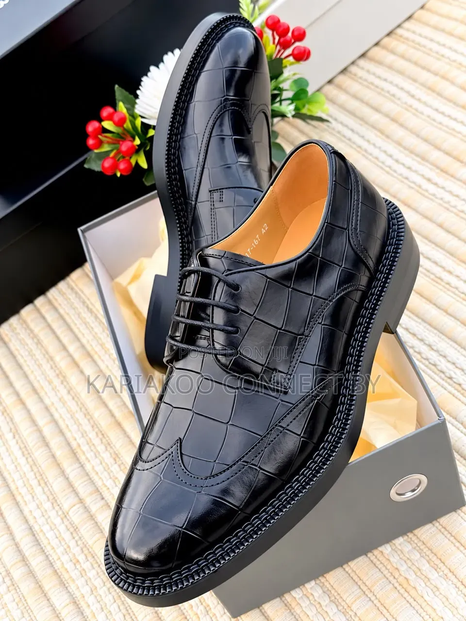Men's Executive Wingtip Crocodile Pattern Leather Shoes