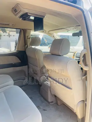 Toyota Alphard 2.4 Hybrid AWD 2005 White