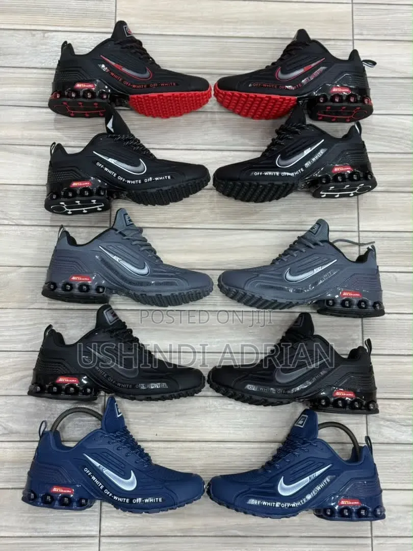 nike Stravion Men’s Shoes—usikose!