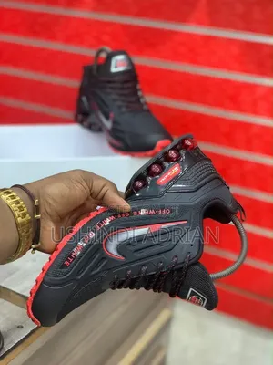 nike Stravion Men’s Shoes—usikose!