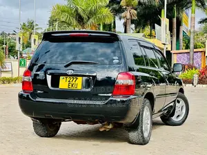 Toyota Kluger 2005 Black