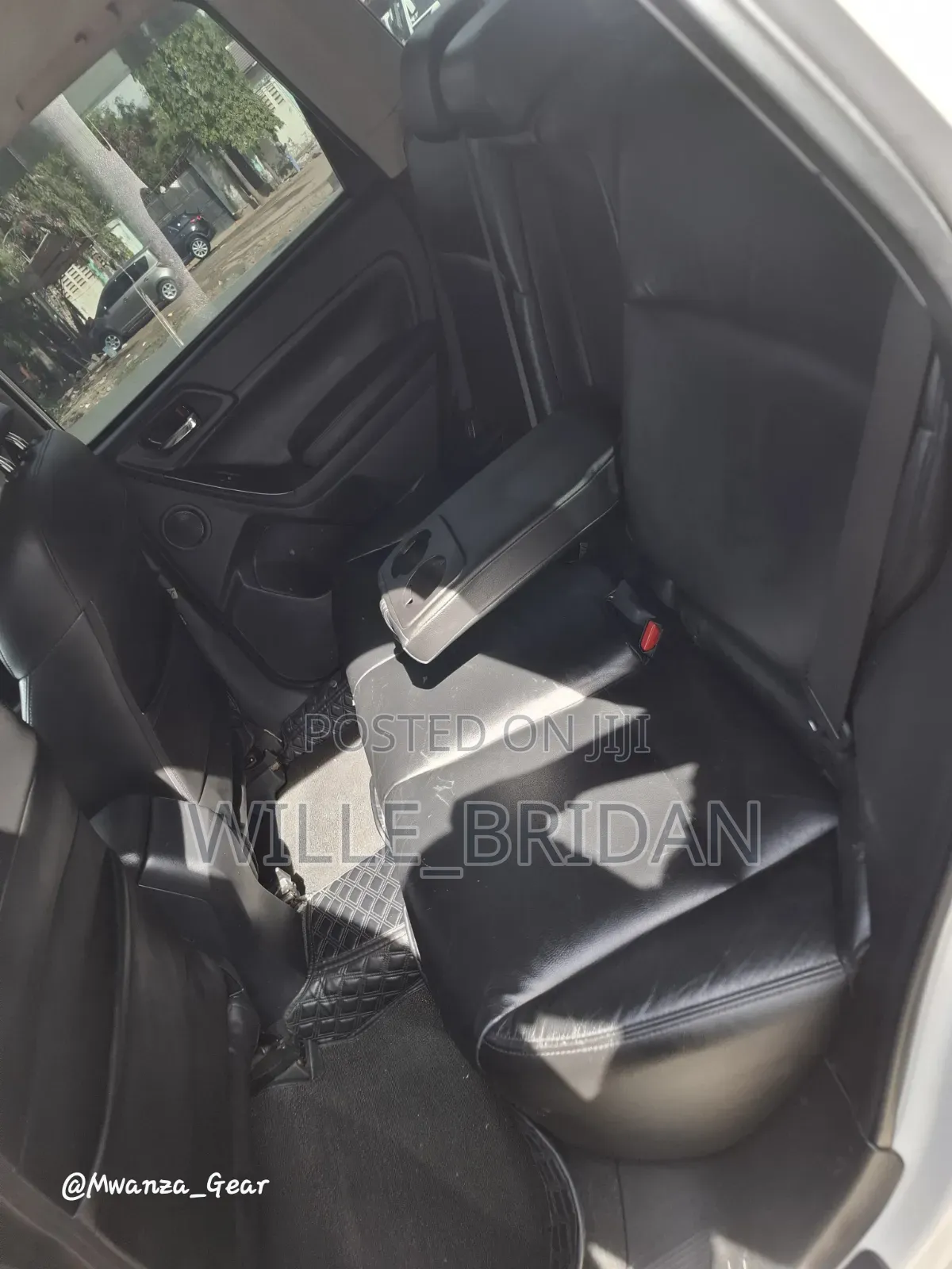 Subaru Forester 2014 White