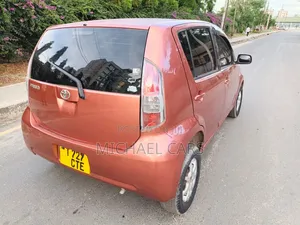 Toyota Passo 2005 Ivory
