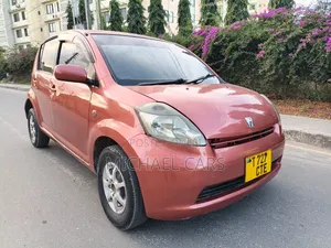 Toyota Passo 2005 Ivory