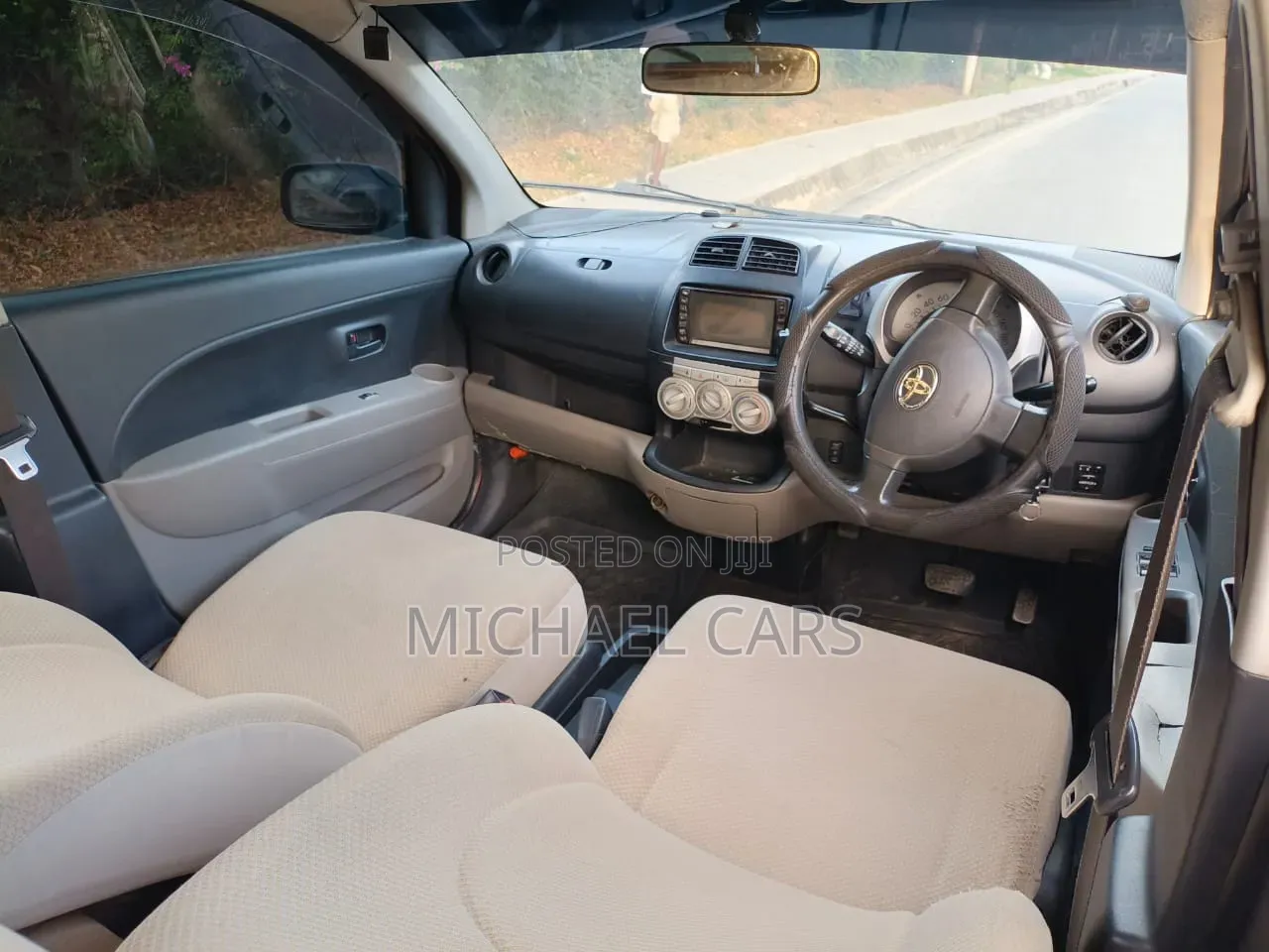 Toyota Passo 2005 Ivory