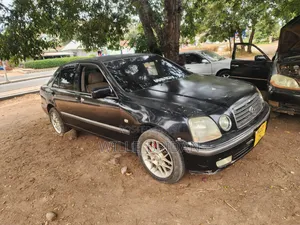 Toyota Progress 2004 Black