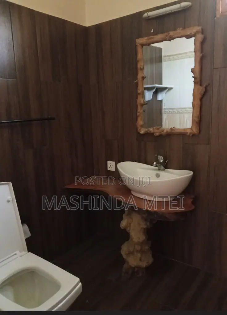 4bdrm House in Ogaden Estate, Tengeru for rent