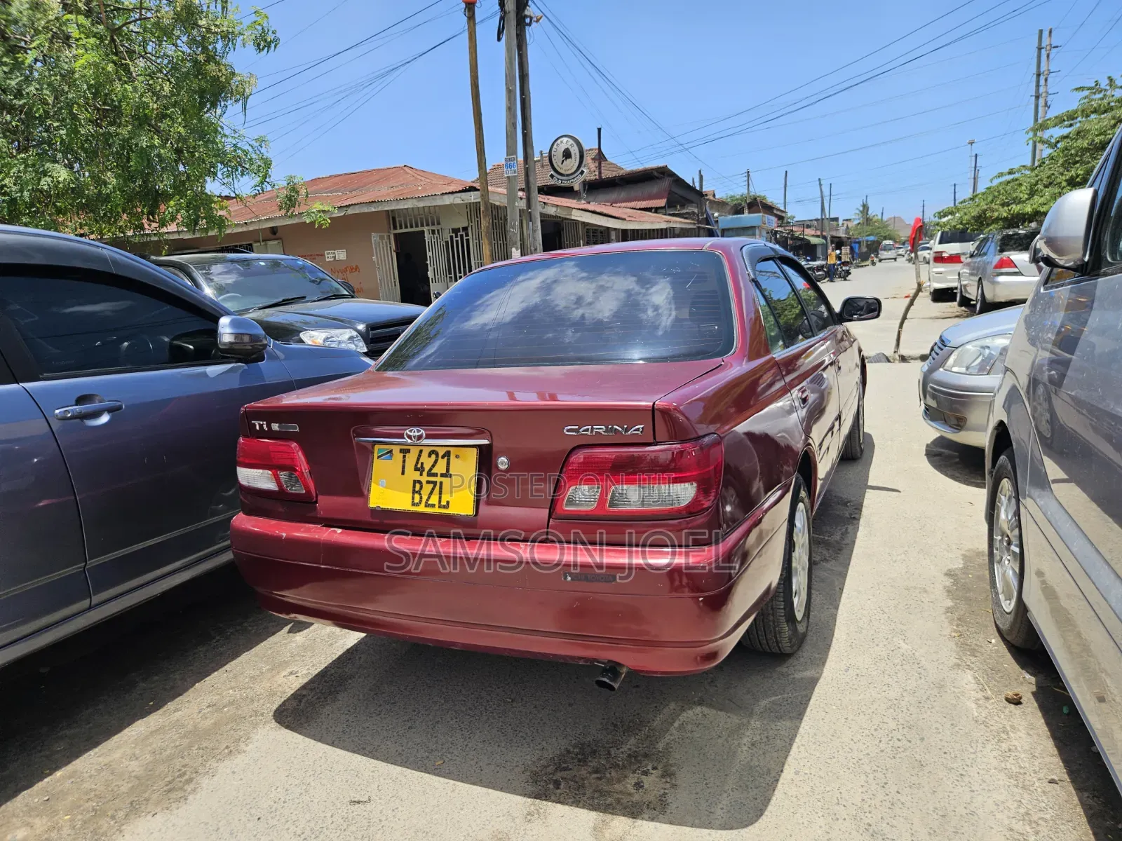 Toyota Carina 2001 Red