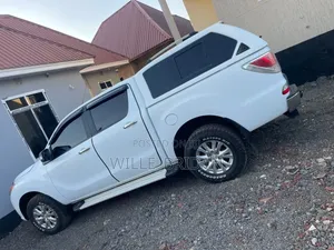 Mazda BT-50 2015 White