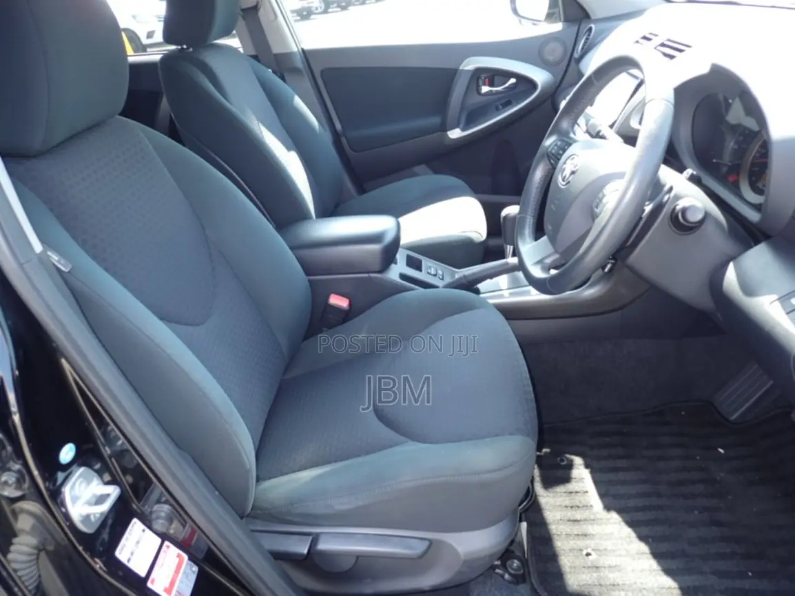 Toyota Vanguard 2011 Black
