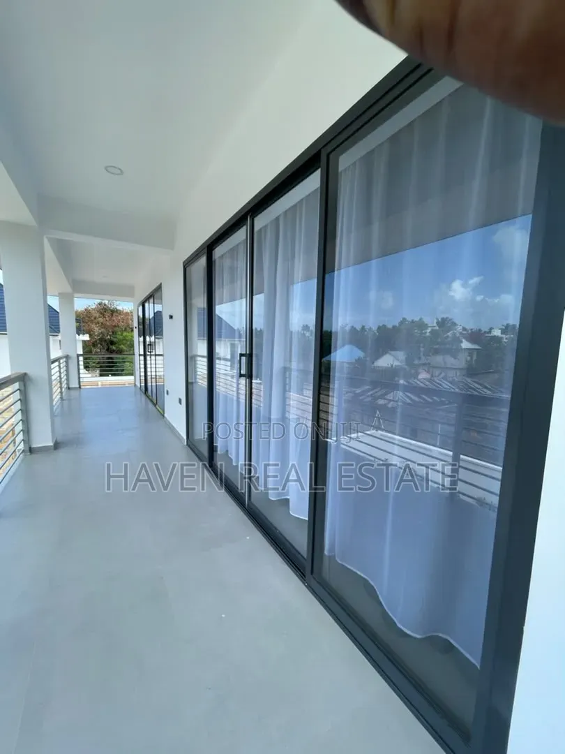 2bdrm Villa in Kaskazini A for rent