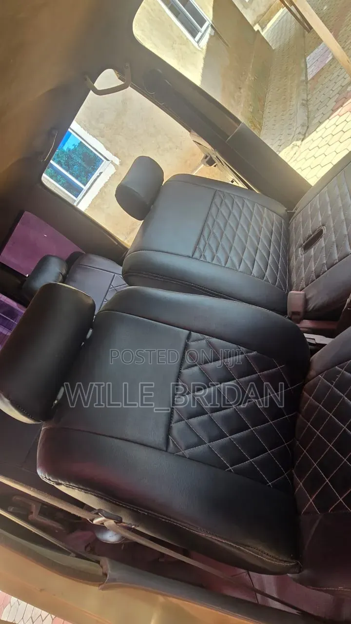Toyota Land Cruiser 2003 Brown