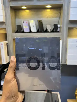 New Samsung Galaxy Z Fold4 256 GB Black