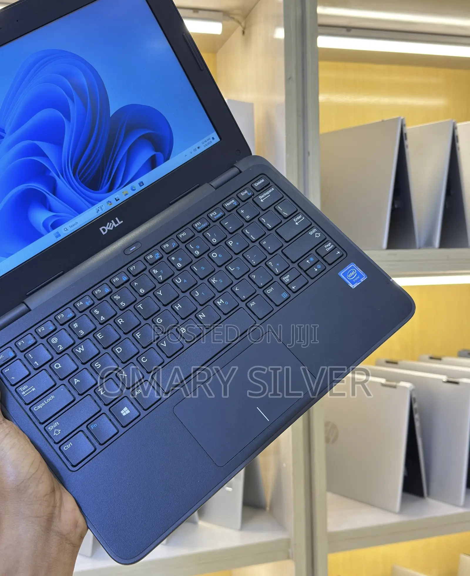 Laptop Dell Latitude 3190 4GB Intel Celeron SSD 128GB