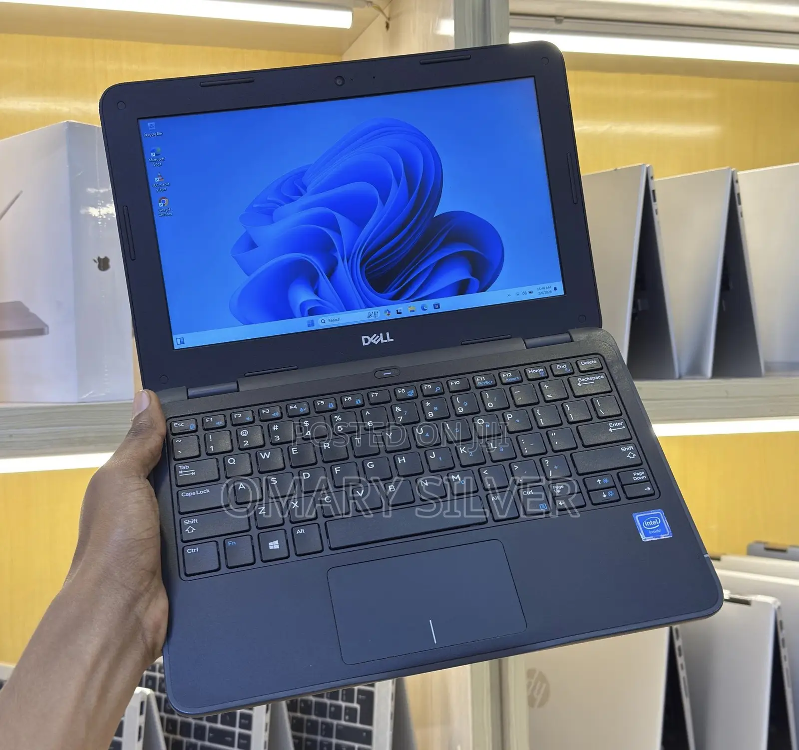 Laptop Dell Latitude 3190 4GB Intel Celeron SSD 128GB