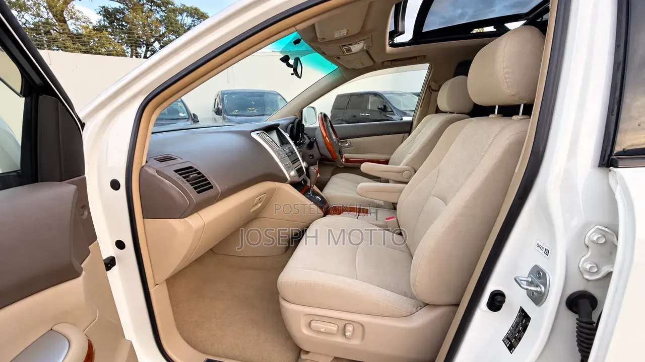 Toyota Harrier 2.4 2009 White