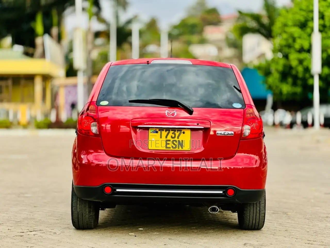 Mazda Verisa 2010 Red