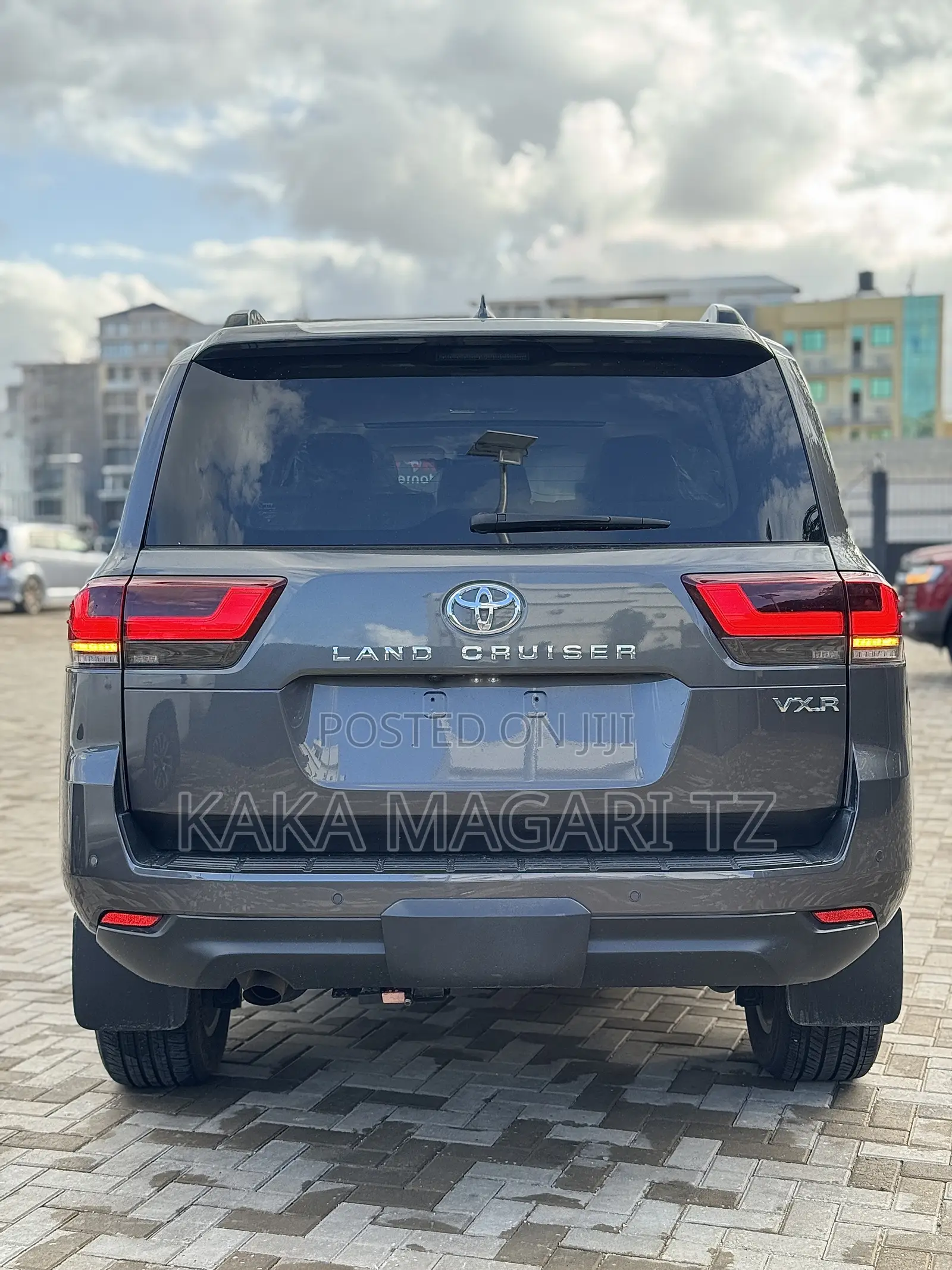 New Toyota Land Cruiser 2024 Gray