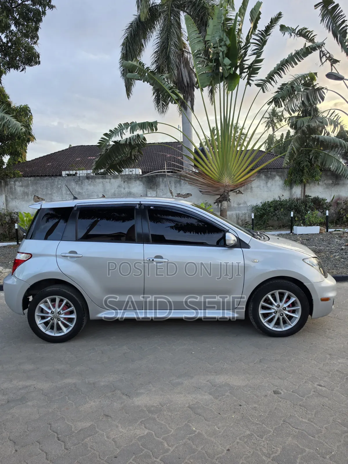 Toyota IST 2006 Silver