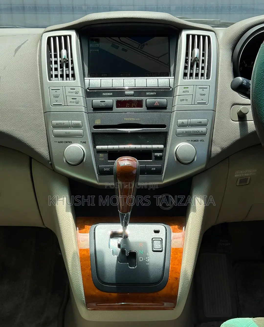 Toyota Harrier 2005