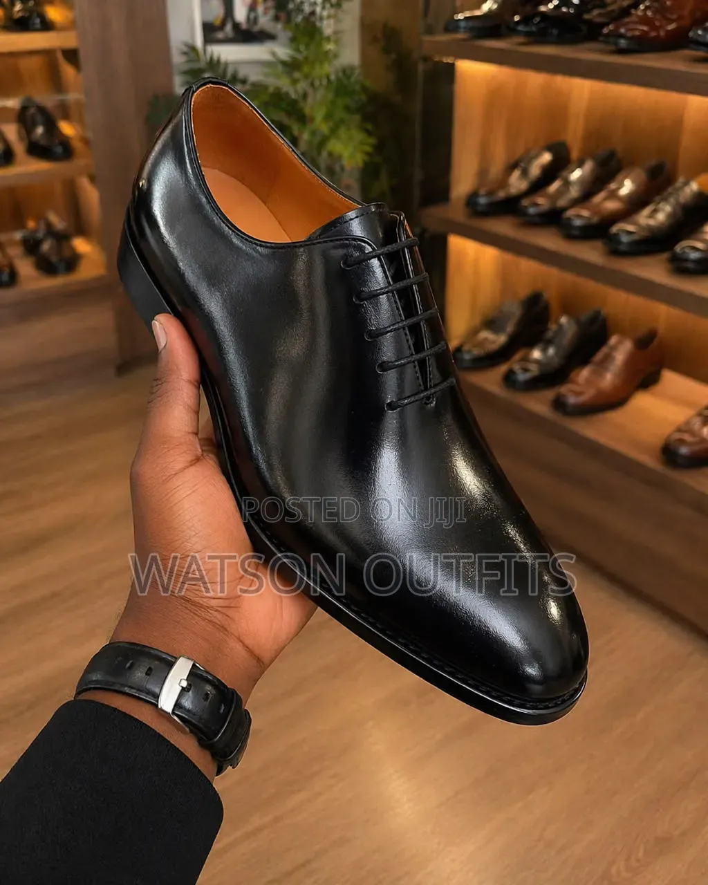 Men's Leather Shoes Multicoloured and Multibrand Designs