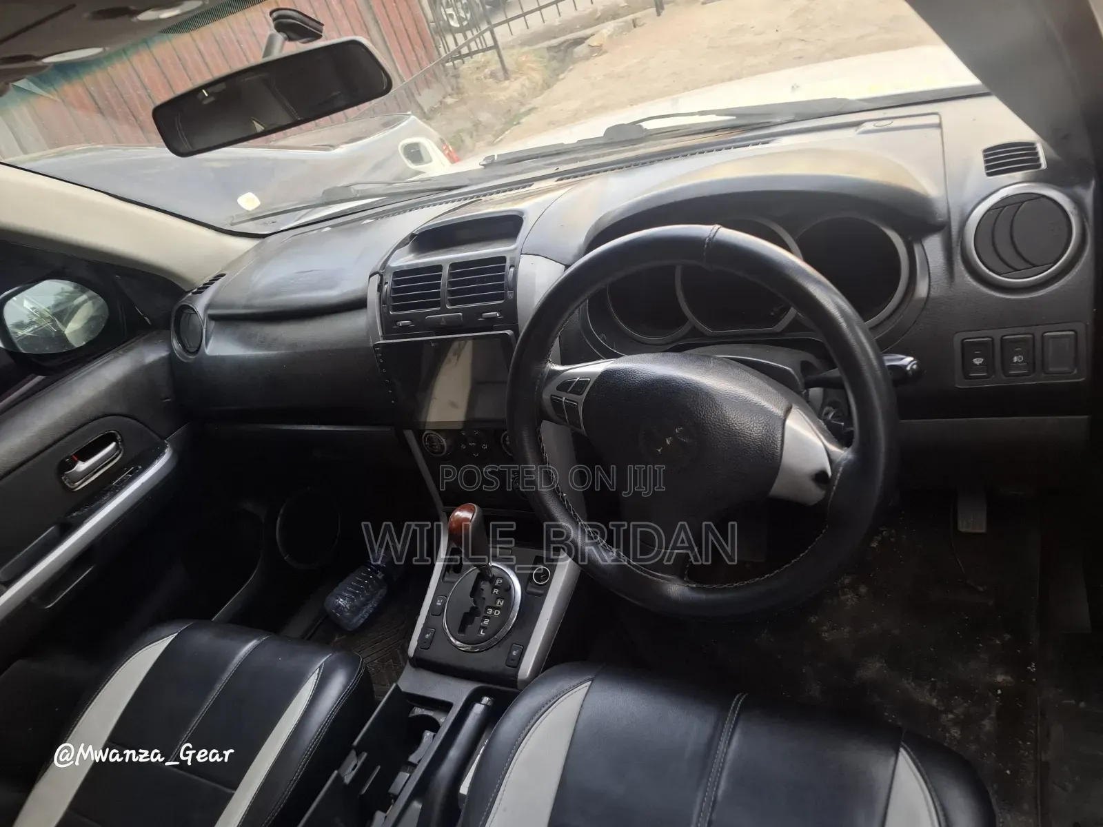 Suzuki Escudo 2006 White