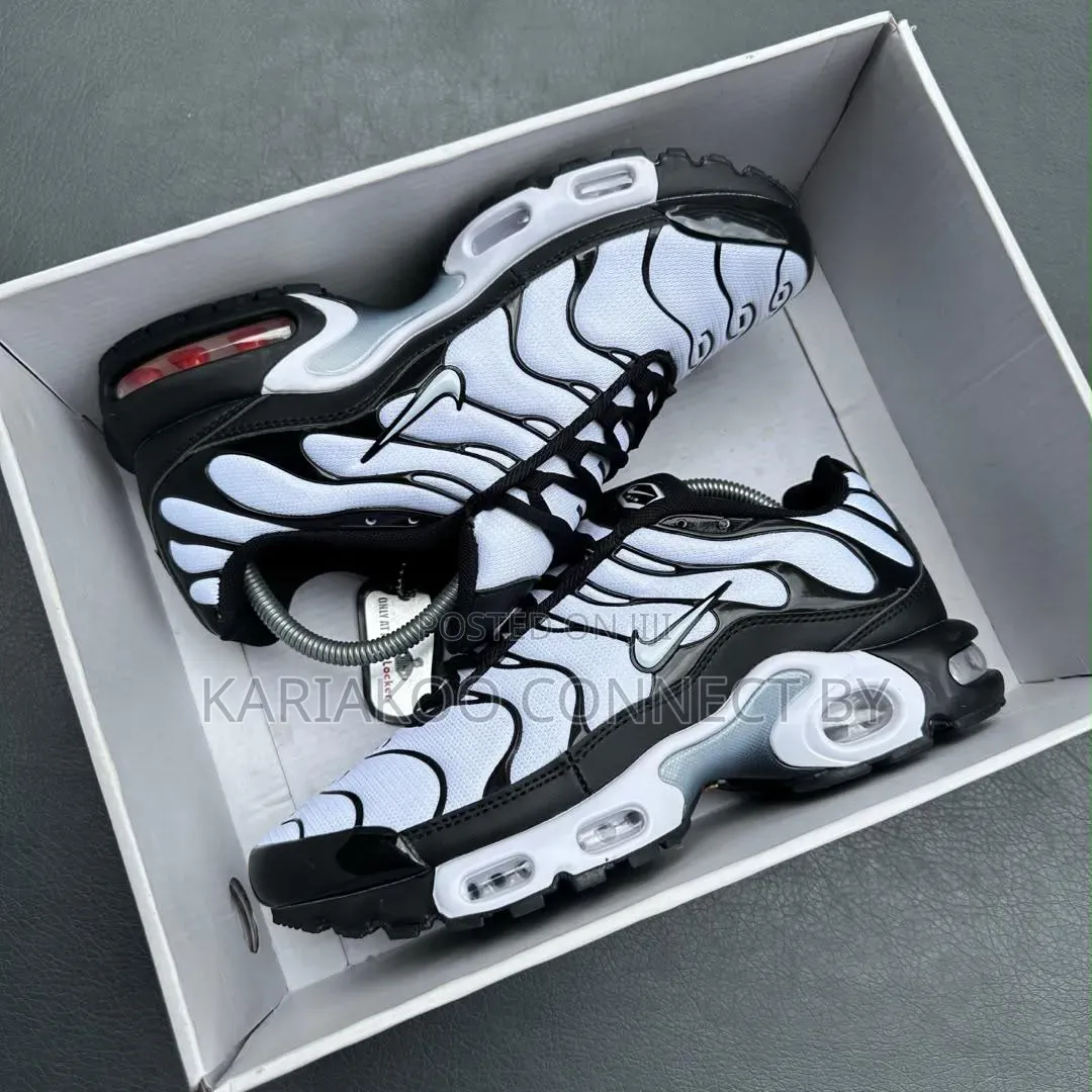 Men's Nike Air Max Plus TN Sneakers