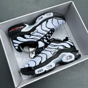 Men's Nike Air Max Plus TN Sneakers