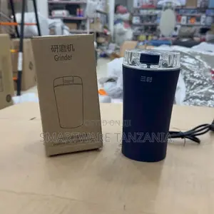 Electric Coffee Grinder With Transparent Lid 150W Power Compact Design
